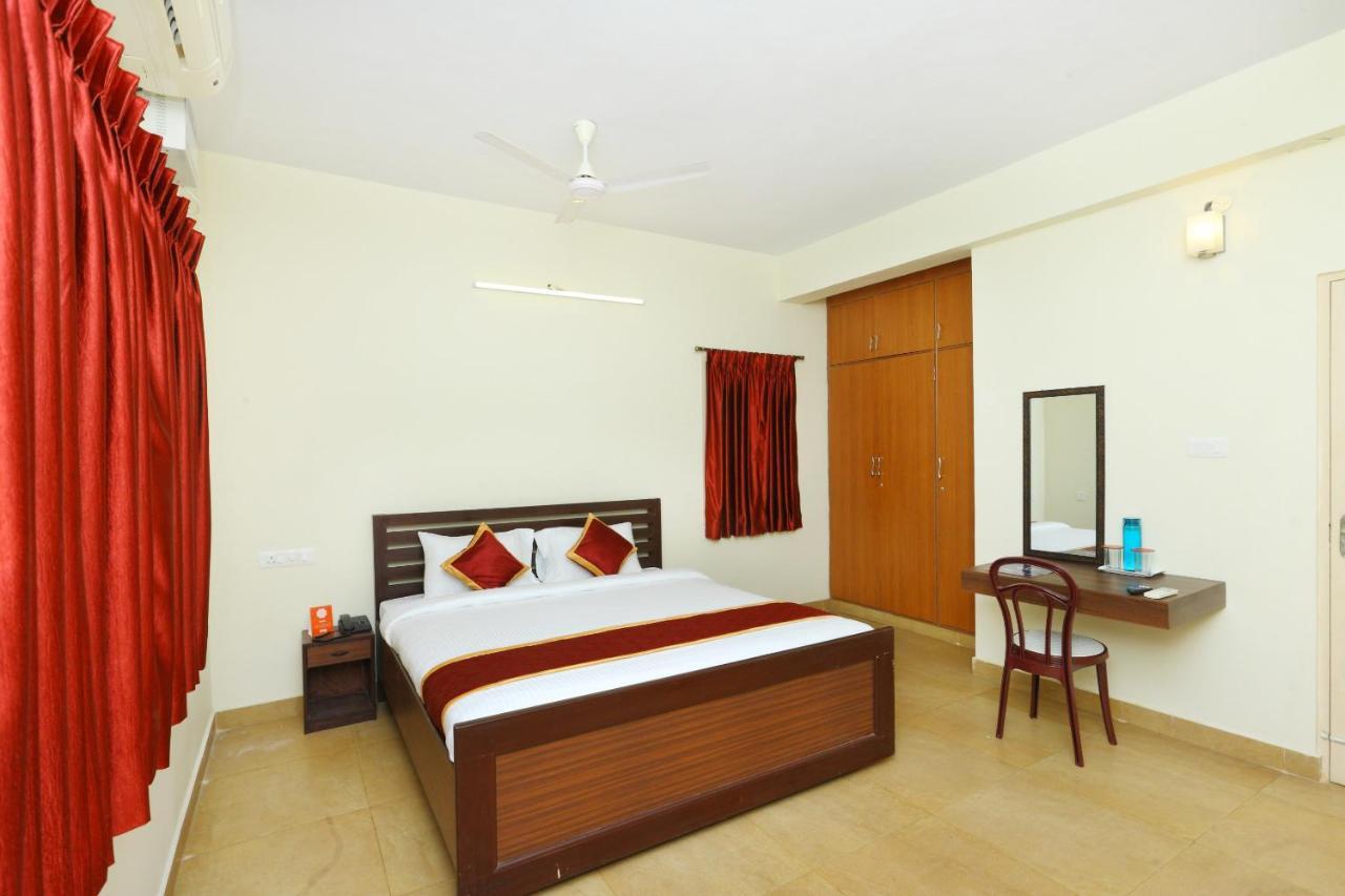 Capital O Twilight Bay Hotel Chennai Exterior photo